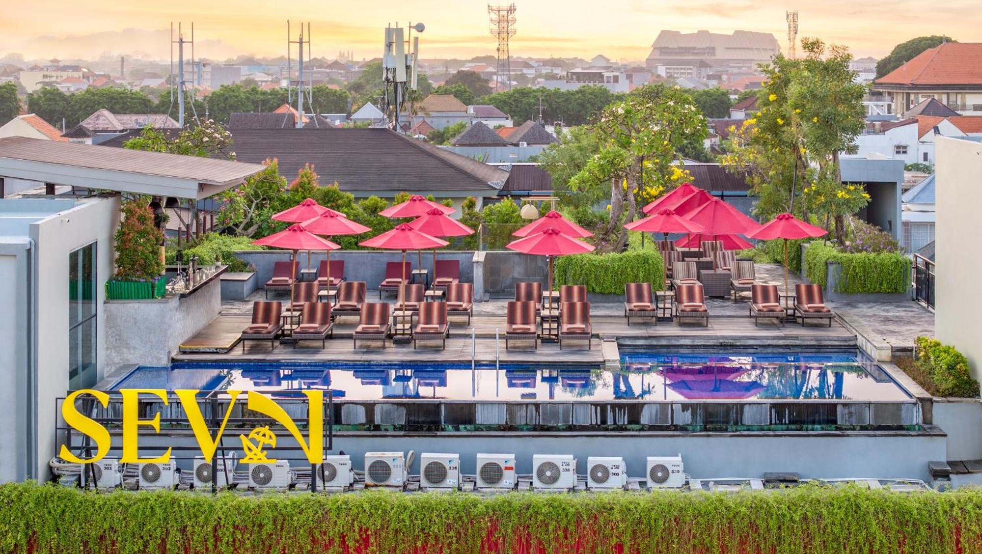 Sevn Legian Hotel Exterior photo
