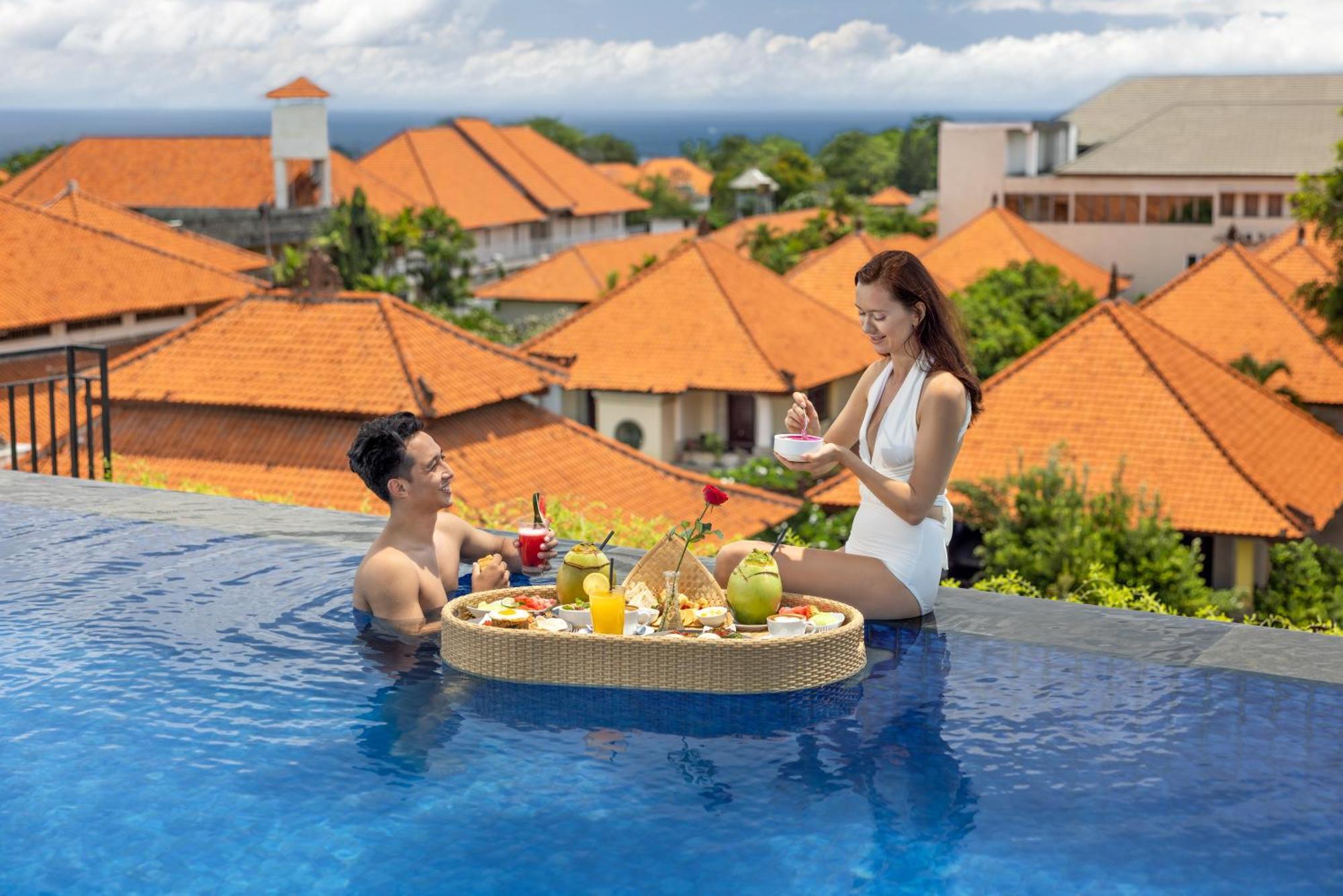 Sevn Legian Hotel Exterior photo